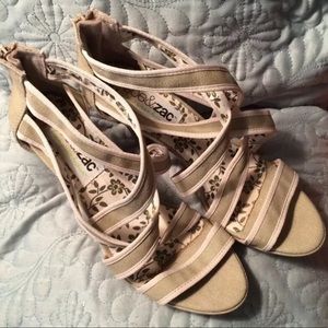 Zoe & Zac strappy high heel sandals size 9.5 M